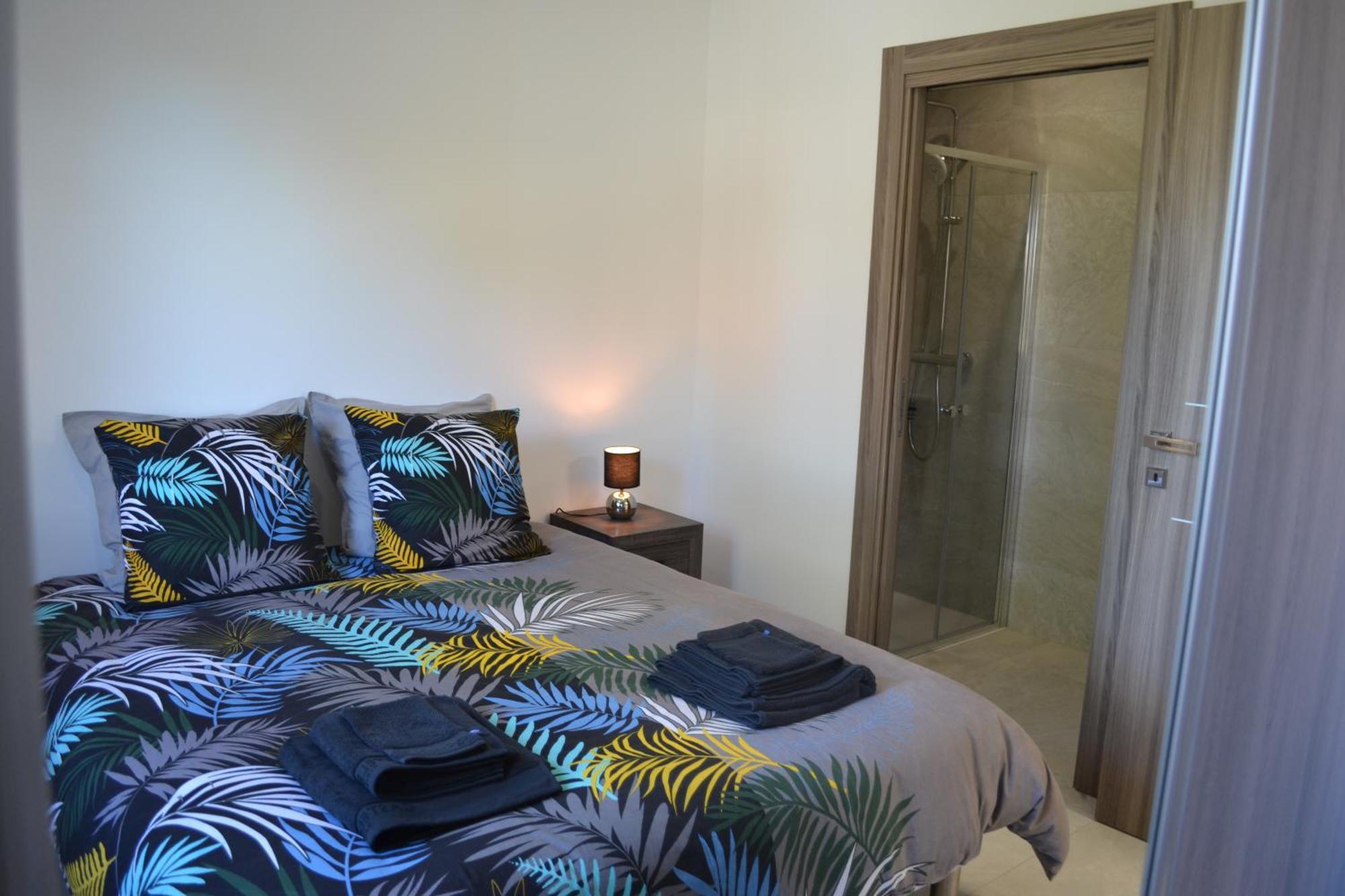 Etoile Du Berger Saint Aygulf: Seaside Villas with Private Gardens and Heated Pool Exterior photo