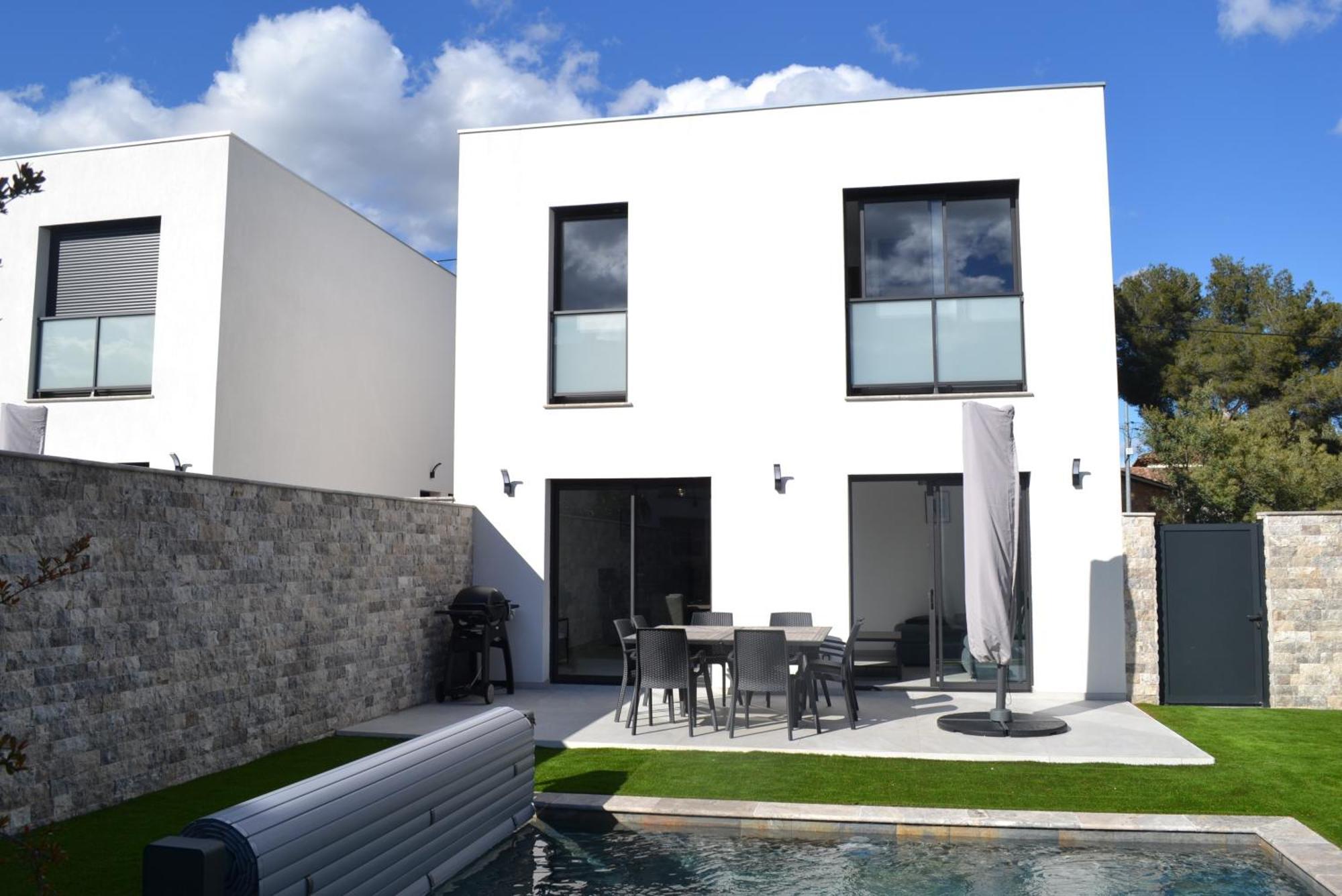 Etoile Du Berger Saint Aygulf: Seaside Villas with Private Gardens and Heated Pool Exterior photo