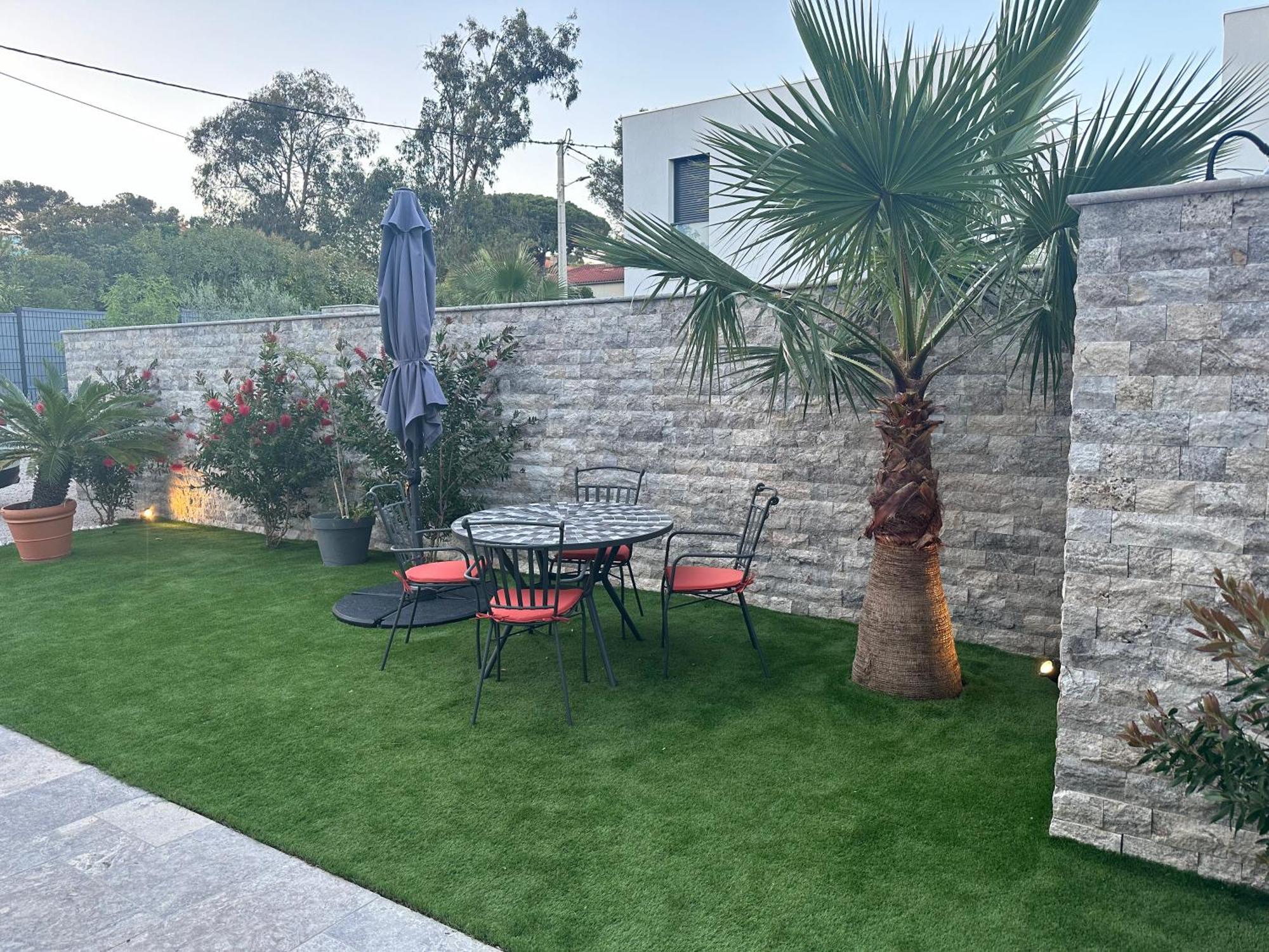 Etoile Du Berger Saint Aygulf: Seaside Villas with Private Gardens and Heated Pool Exterior photo