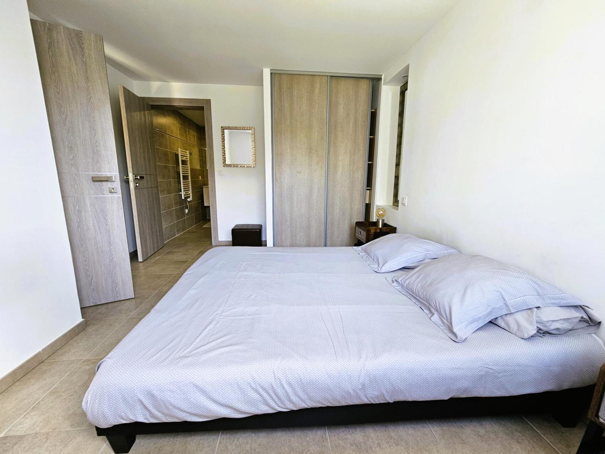 Etoile Du Berger Saint Aygulf: Seaside Villas with Private Gardens and Heated Pool Exterior photo